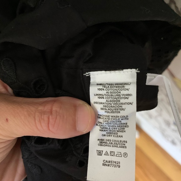 Ann Taylor ✨NWTs✨ Scalloped Eyelet Flare Dress - Picture 6 of 7